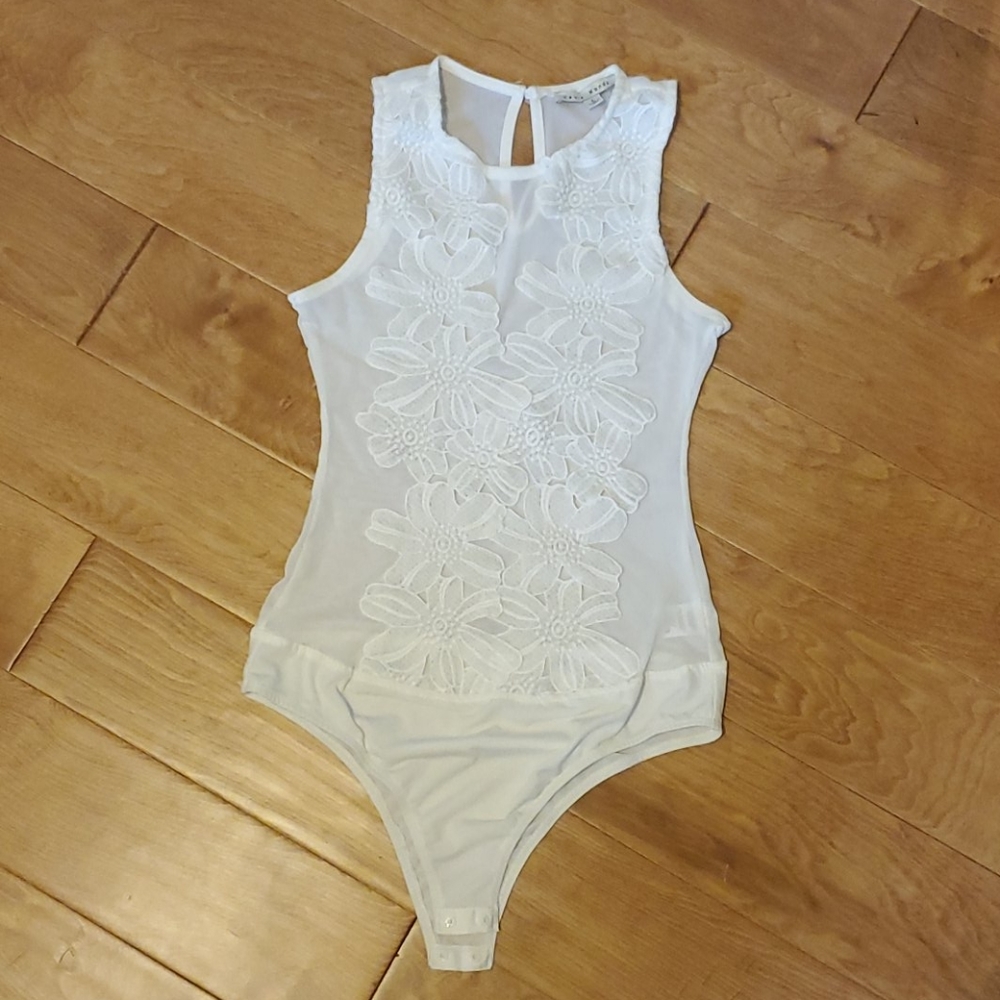 White floral body suit